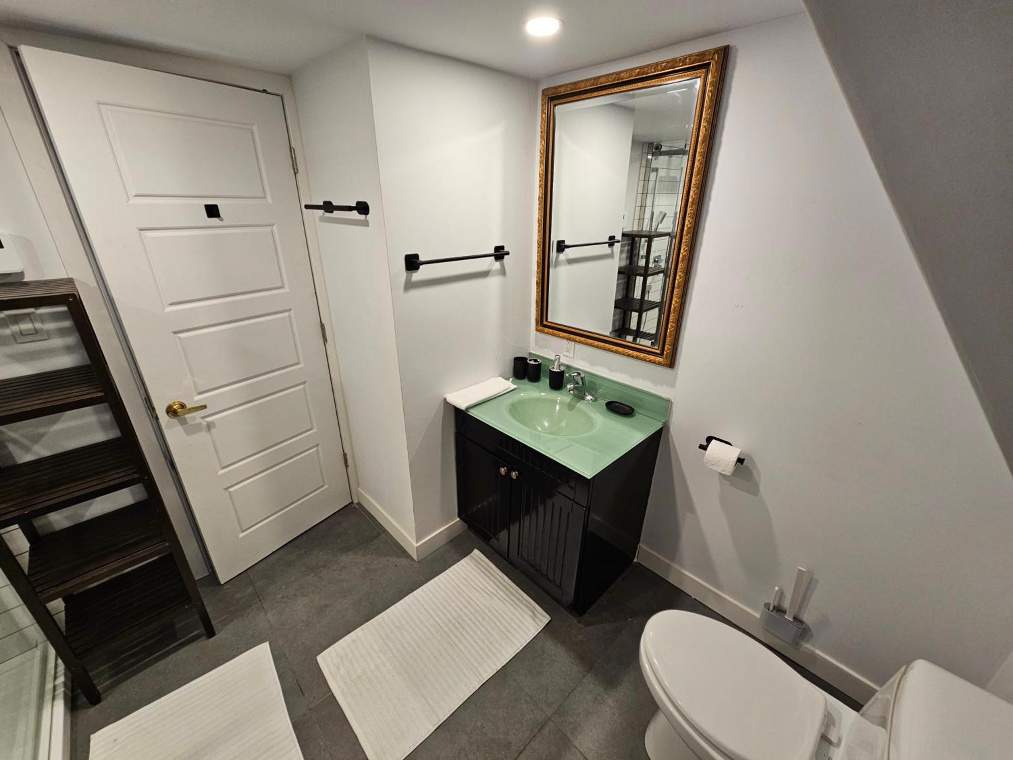 Rustique Duplex Downtown Appartement *
